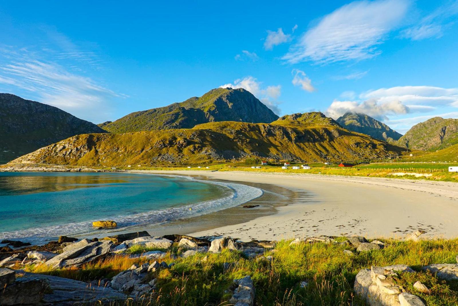 Midt I Lofoten Alstad  ภายนอก รูปภาพ